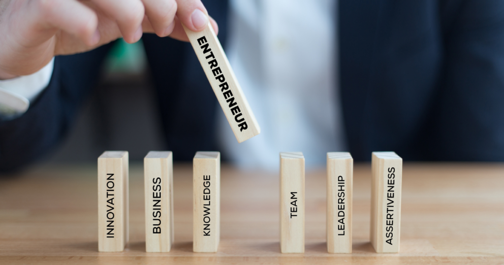 Mainland vs. Free Zone Company Formation in UAE: What Entrepreneurs Need to Know ?